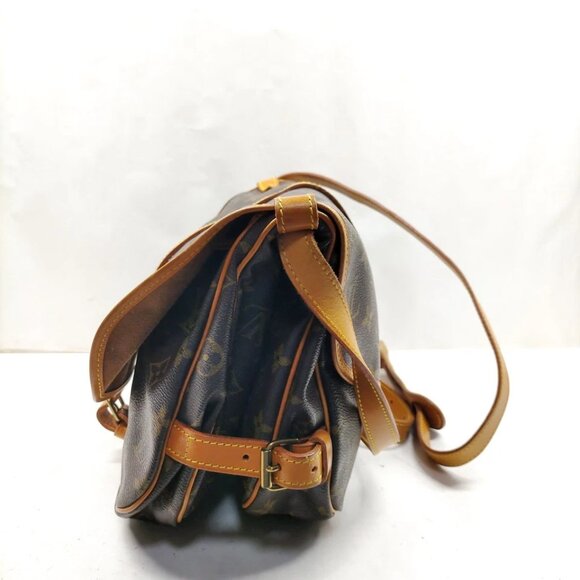 Louis Vuitton LV Crossbody bag Saumur 30 Brown Monogram 686-042525 - Picture 4 of 13